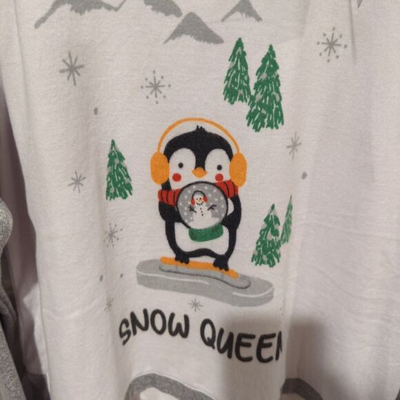 Jammies for Families Snow Queen Top, NWT, M - Picture 2 of 4
